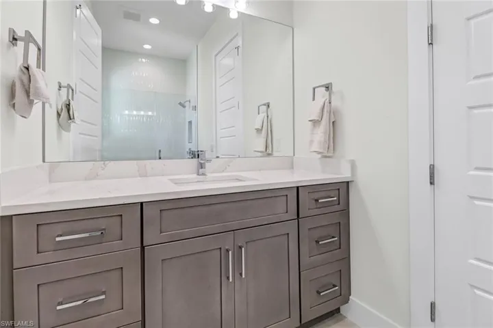 1828 SW 40th  TER, Cape Coral, FL 33914
