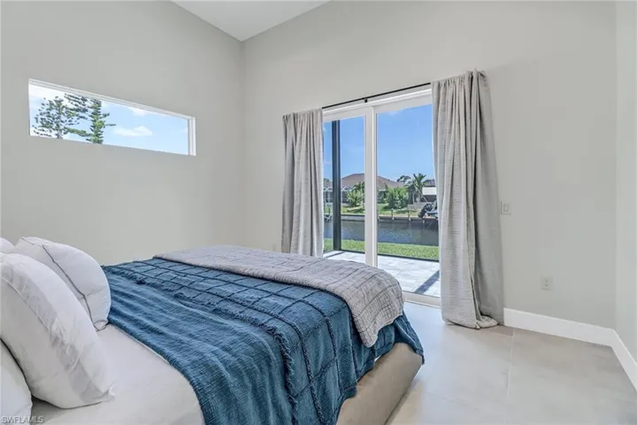 1828 SW 40th  TER, Cape Coral, FL 33914