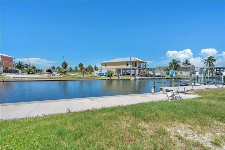 65 Nancy, Fort Myers Beach, Florida 33931