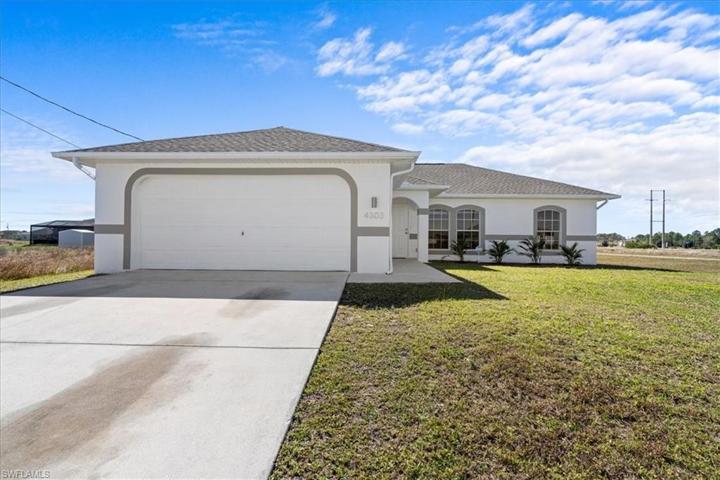 4303 26th ST SW, LEHIGH ACRES FL 33976