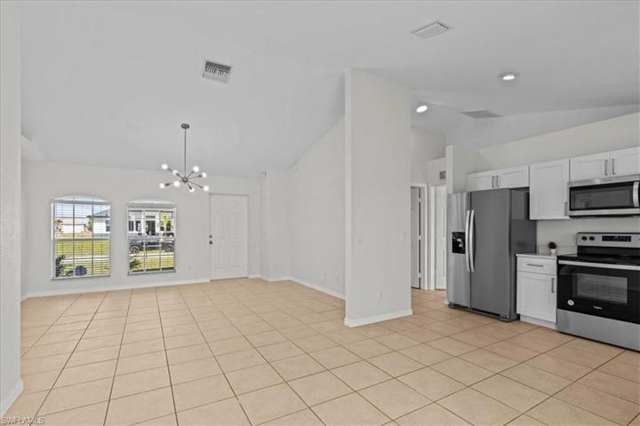 4303 26th ST SW, LEHIGH ACRES FL 33976