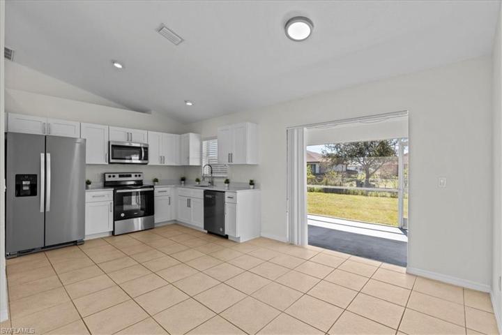 4303 26th ST SW, LEHIGH ACRES FL 33976