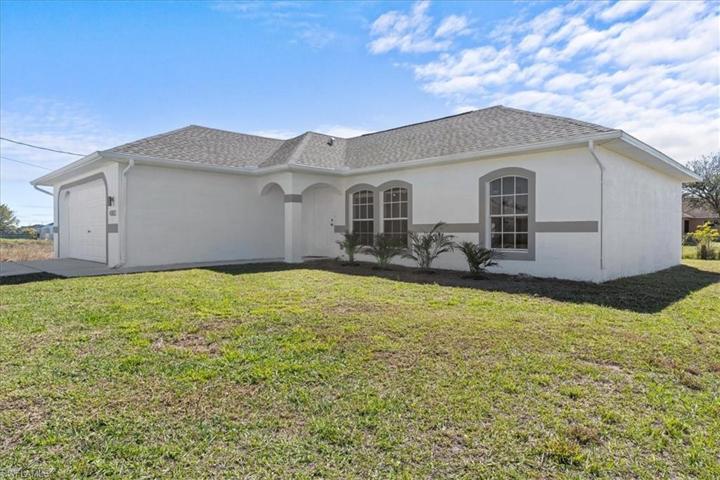 4303 26th ST SW, LEHIGH ACRES FL 33976