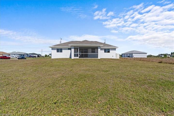 4303 26th ST SW, LEHIGH ACRES FL 33976