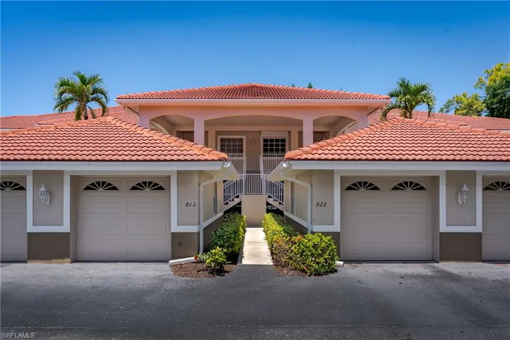 8085 Celeste Dr 812, Naples, Florida 34113