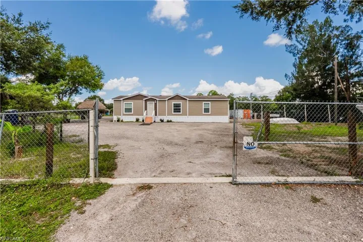 130 Nogal St, Clewiston, Florida 33440