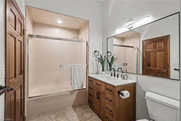 2291 Secretariat Dr. LaBelle, FL 33935