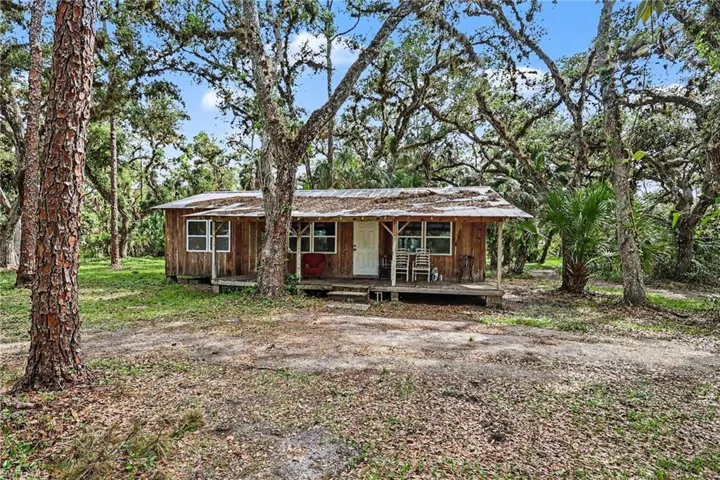 2291 Secretariat Dr. LaBelle, FL 33935