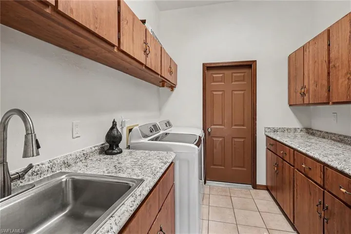 2291 Secretariat Dr. LaBelle, FL 33935