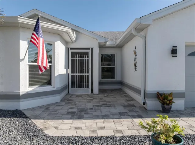 3588  Sabal Springs  BLVD, North Fort Myers, FL 33917