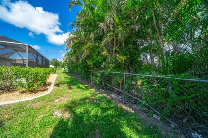 419 Mohawk Pkwy, Cape Coral, Florida 33914