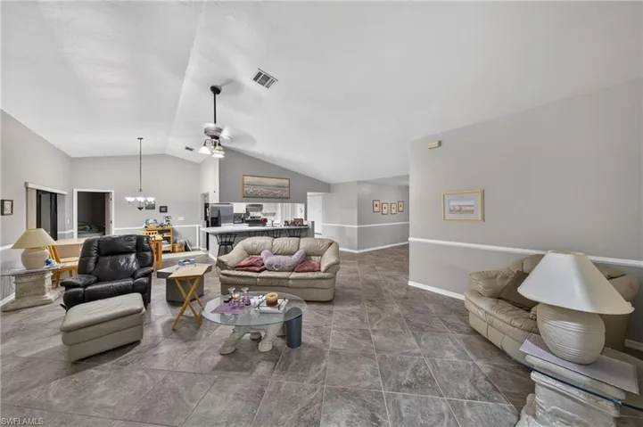 419 Mohawk Pkwy, Cape Coral, Florida 33914