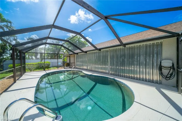 419 Mohawk Pkwy, Cape Coral, Florida 33914