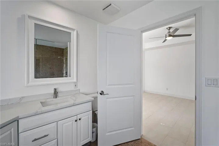 7056  Pelican Bay  BLVD, Naples, FL 34108