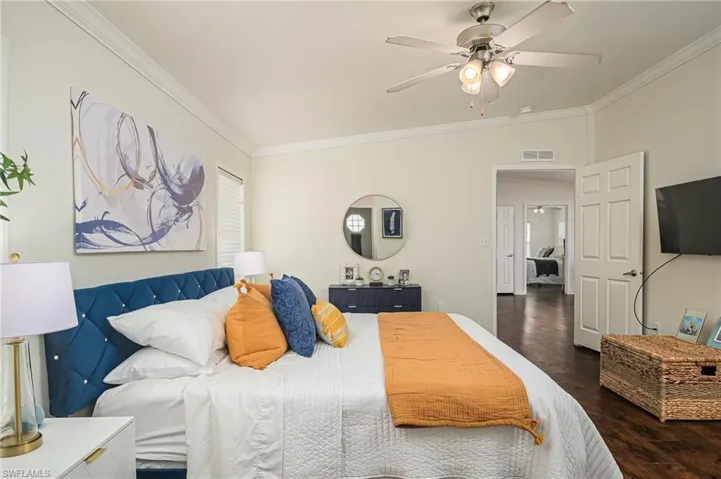 567 Cape Florida Ln, Naples Fl 34104