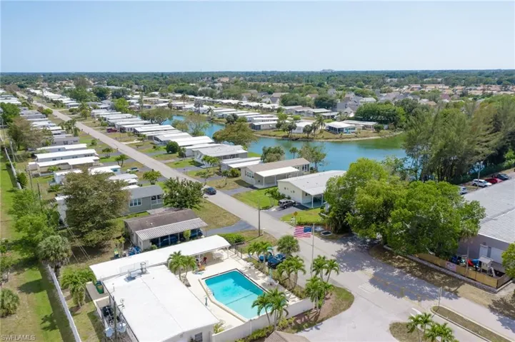 567 Cape Florida Ln, Naples Fl 34104