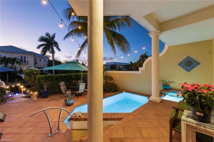 Lanai at sunset.