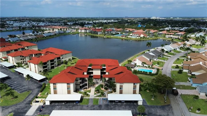 11060 Caravel Cir 201, Fort Myers, Florida 33908