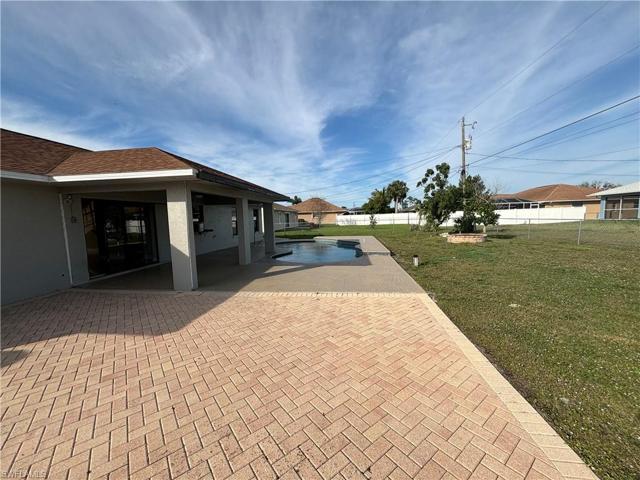 1319 SW 10th PL, CAPE CORAL FL 33991