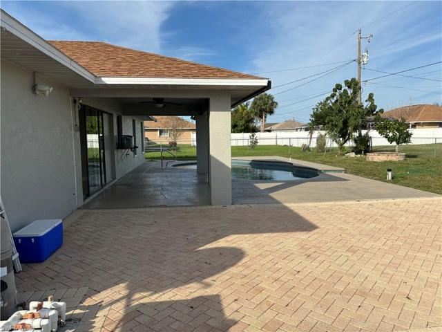 1319 SW 10th PL, CAPE CORAL FL 33991