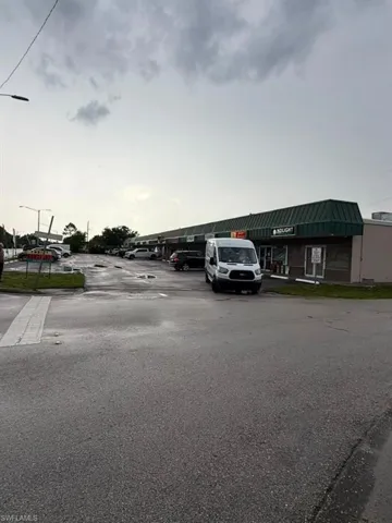 710 Pondella Rd 3, North Fort Myers, Florida 33903