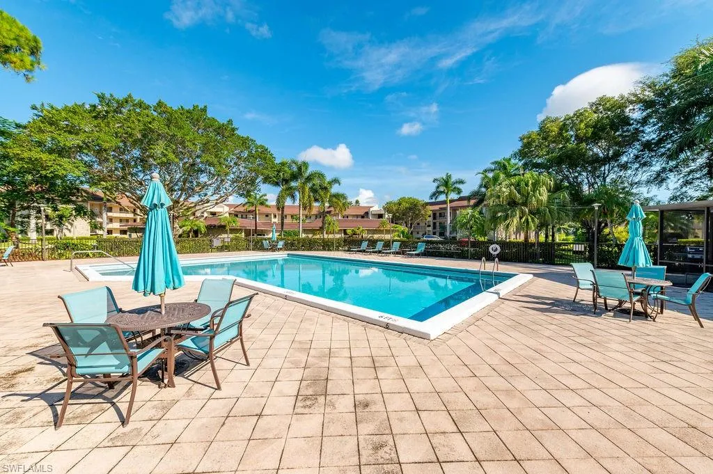 415 Augusta BLVD, Naples, FL 34113,225056553