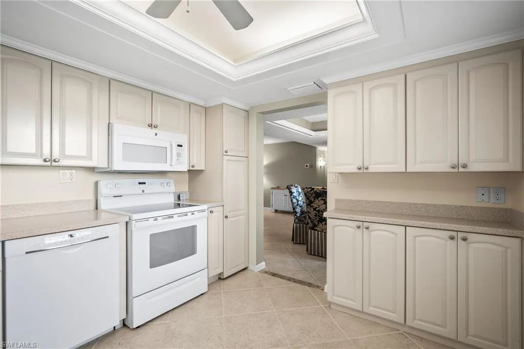 415 Augusta BLVD, Naples, FL 34113,225056553