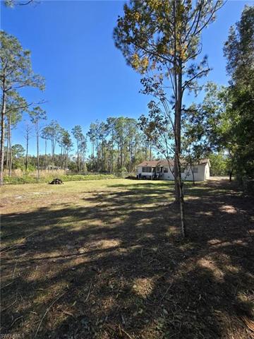 627  Delmonico  ST, LEHIGH ACRES, FL 33974