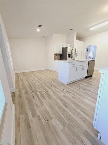 627  Delmonico  ST, LEHIGH ACRES, FL 33974
