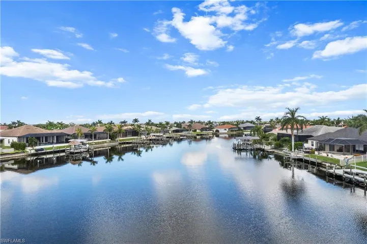 2813 SW 31st  LN, Cape Coral, FL 33914