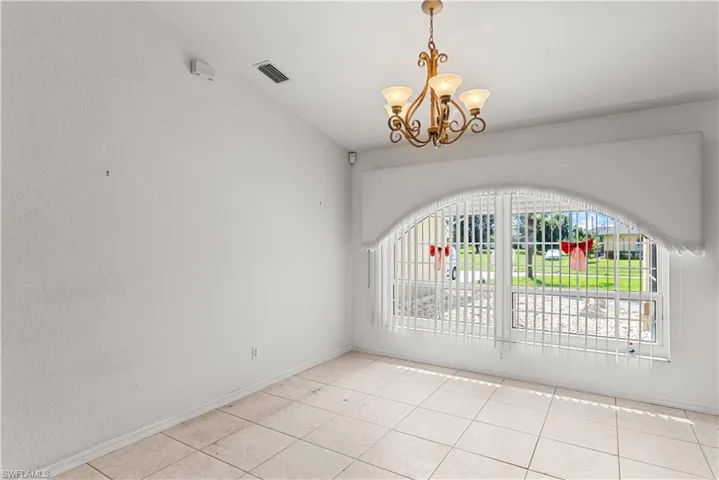 2813 SW 31st  LN, Cape Coral, FL 33914
