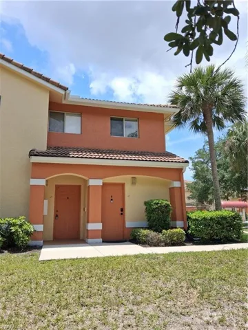 6361  Aragon  WAY, Fort Myers, FL 33966