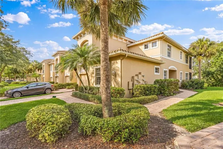 18921 Bay Woods Lake Dr 103, Fort Myers, Florida 33908