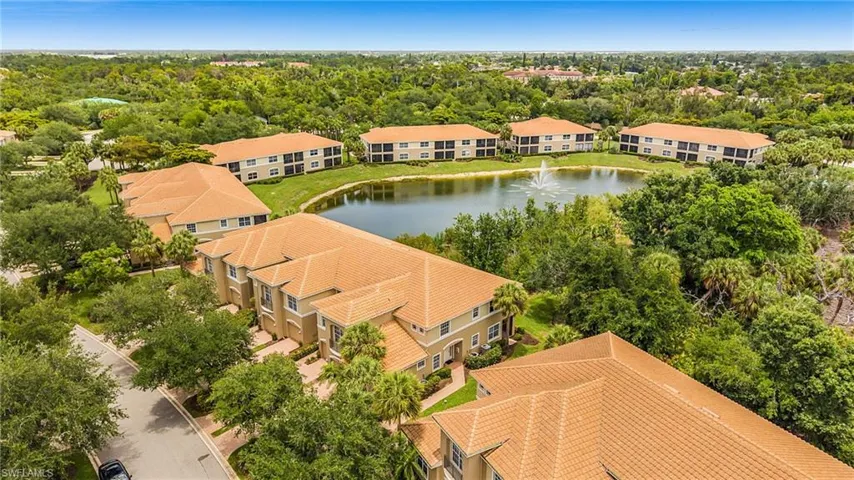18921 Bay Woods Lake Dr 103, Fort Myers, Florida 33908