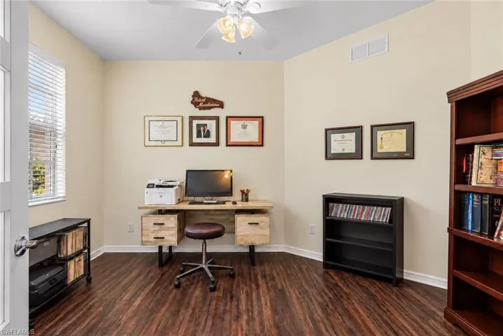 18921 Bay Woods Lake Dr 103, Fort Myers, Florida 33908