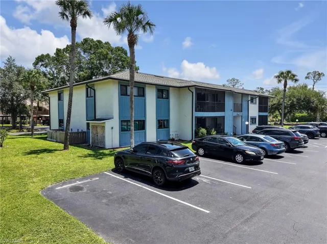 17420 Birchwood Ln 7, Fort Myers, Florida 33908