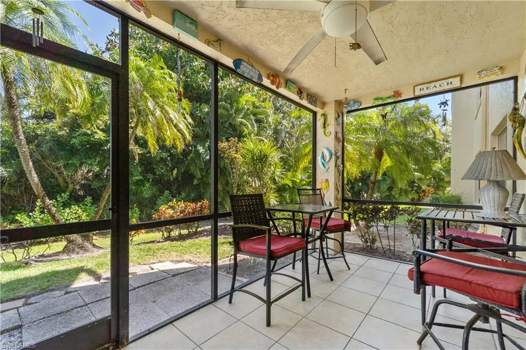 8256 Charter Club CIR, Fort Myers, FL 33919,225038781