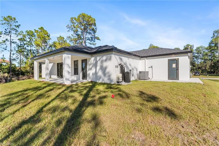 1103 Williams Ave, Lehigh Acres, Florida 33972