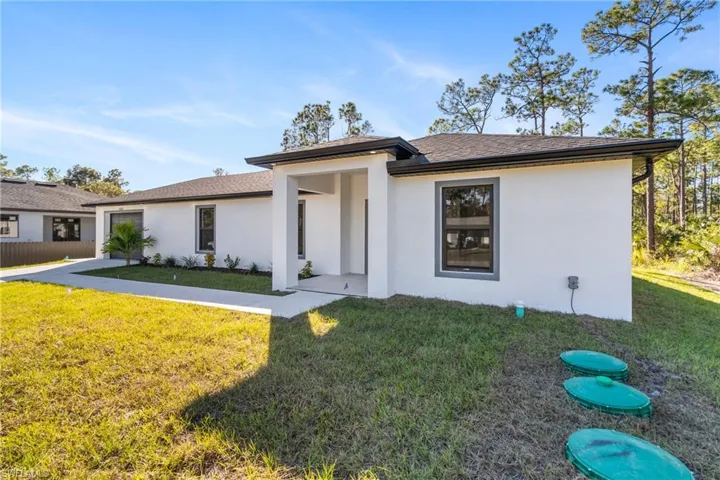 1103 Williams Ave, Lehigh Acres, Florida 33972