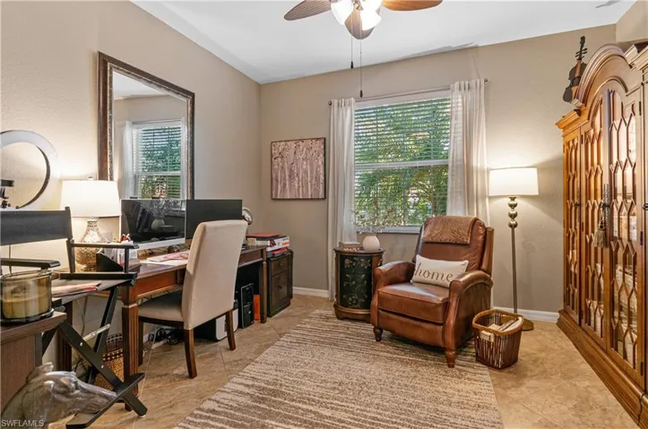 2046  Minneola  ST, Naples, FL 34120