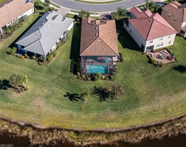 2046  Minneola  ST, Naples, FL 34120