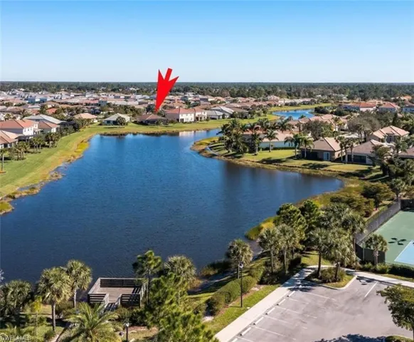 2046  Minneola  ST, Naples, FL 34120