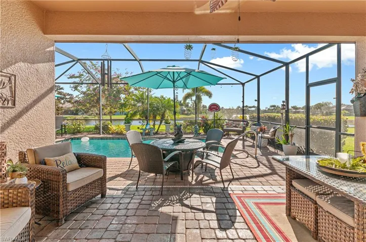 2046  Minneola  ST, Naples, FL 34120