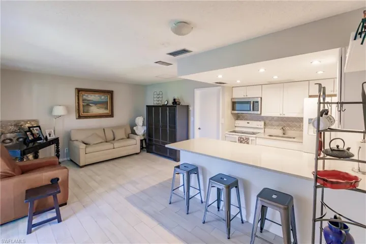 3 Bob O Link Ct B, Naples, Florida 34105