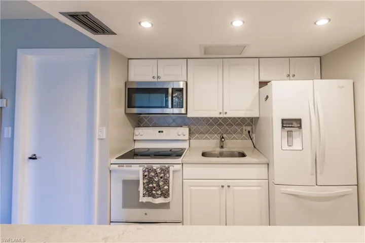 3 Bob O Link Ct B, Naples, Florida 34105