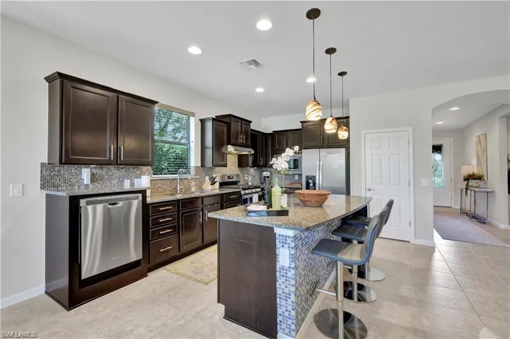 7103 Lily Way, Naples, Florida 34114