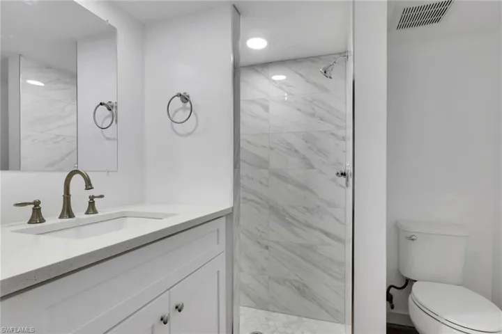 9395 Pennsylvania Ave 25, Bonita Springs, Florida 34135