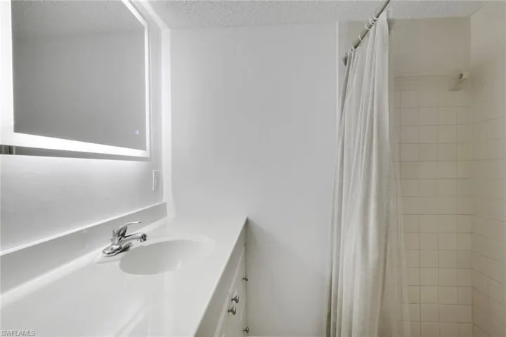 9395 Pennsylvania Ave 25, Bonita Springs, Florida 34135