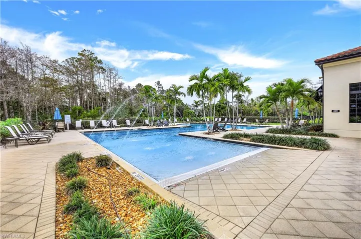 Community pool