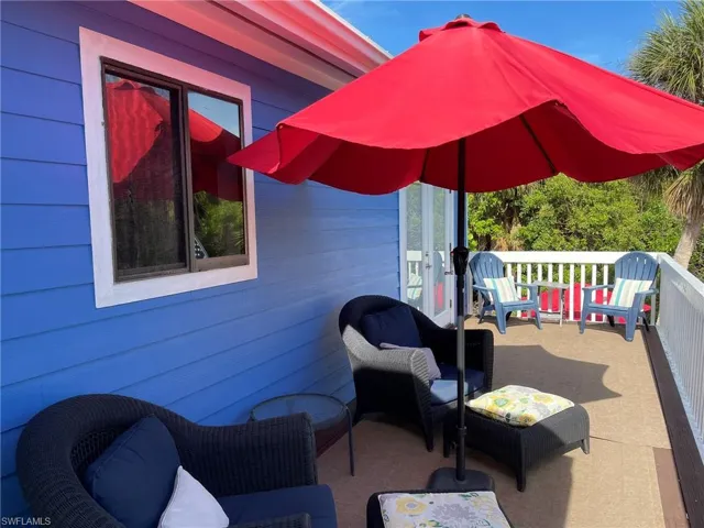 4440  Smugglers  DR, Upper Captiva, FL 33924